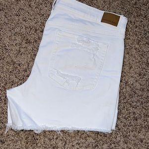 American Eagle Midi shorts
